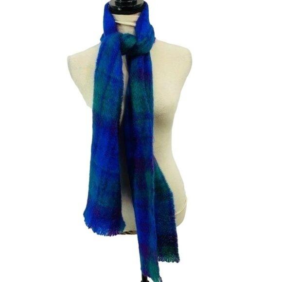 Donegal Design Mohair Wool Purple Green Plaid Scarf Cozy - Picture 6 of 6